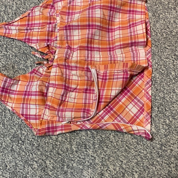 Pelican Cove Halter Top - Picture 7 of 16